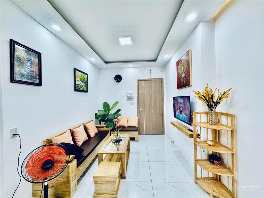 Cho thuê ngắn hoặc dài hạn căn 22 tầng 30 tòa oc1b cách biển chỉ vài bước chân