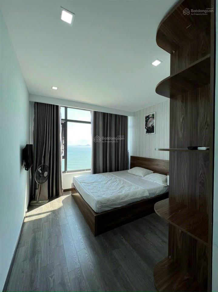 Chỉ 4,350 tỷ căn hộ view biển trực diện tầng 34, căn 30, tòa oc2b giá tham khảo tốt trong khu vực