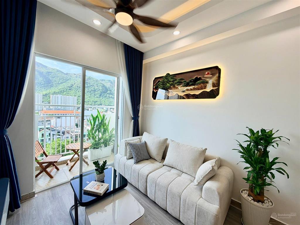 Chỉ 2,350 tỷ  sở hữu căn hộ 2pn full nội thất view núi cô tiên  chung cư hoàng quân