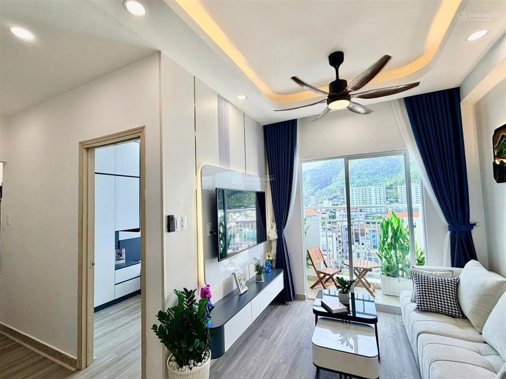 Chỉ 2,350 tỷ  sở hữu căn hộ 2pn full nội thất view núi cô tiên  chung cư hoàng quân