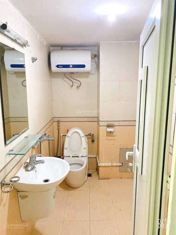 Chính chủ cho thuê chung cư mini mỹ đình, diện tích 30m2 cách bến xe mỹ đình 300m, ô tô đậu cửa