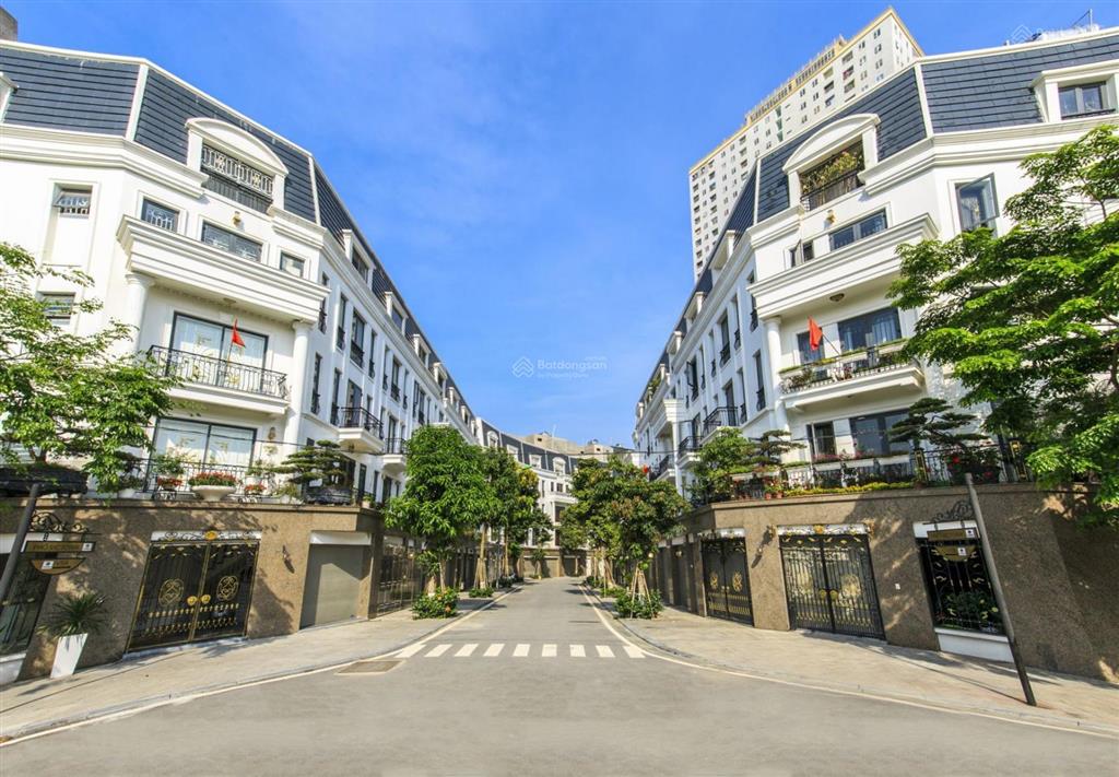 Cho thuê sàn thương mại  diện tích 520m2  liền kề lacasta văn phú, hà đông