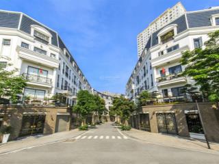 Cho thuê sàn thương mại  diện tích 520m2  liền kề lacasta văn phú, hà đông