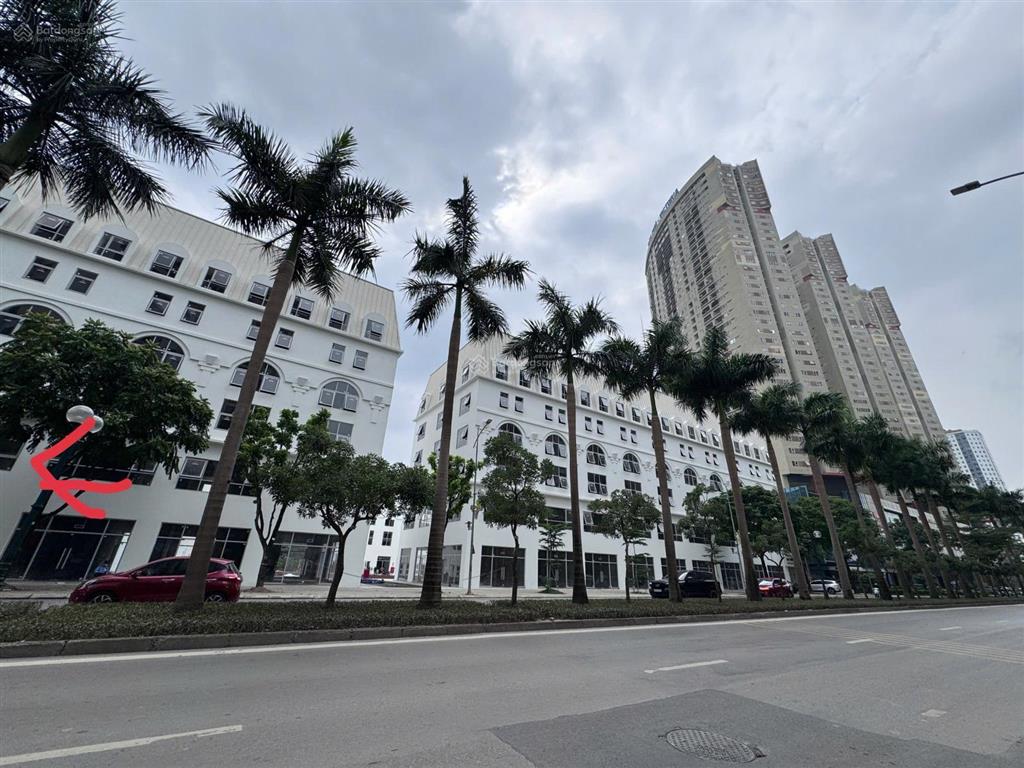 Cho thuê sàn thương mại  diện tích 520m2 liền kề lacasta văn phú, hà đông