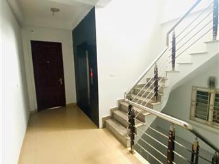 Cho thuê văn phòng 30m giá chỉ 5 triệu/tháng gần bến xe mỹ đình