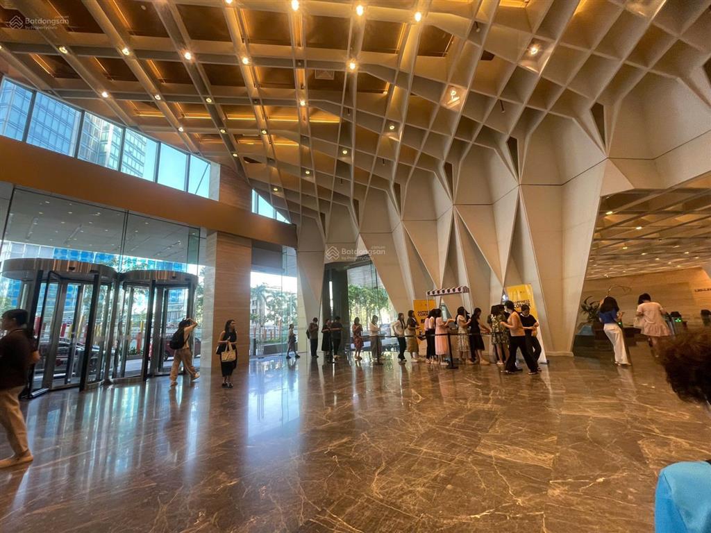 Capital liễu giai  cho thuê mặt bằng thương mại hầm b1