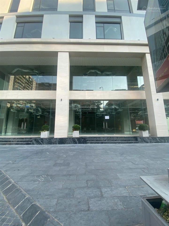 Cho thuê 1.000m tầng 1 handico complex lê văn lương  thanh xuân