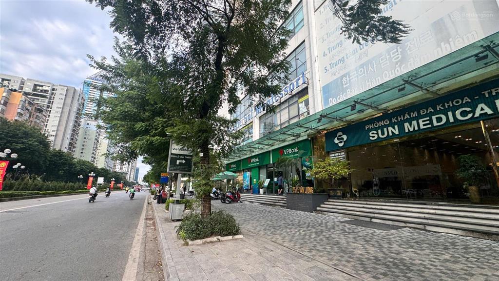 Cho thuê mặt bằng thương mại 680m² phố lê văn thiêm, mặt tiền 25m, khai thác ngay