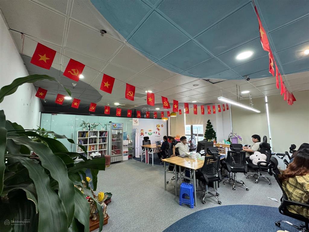 Bql cho thuê văn phòng chuyên nghiệp tại tây hà lô góc cực dễ nhận diện từ 142m2