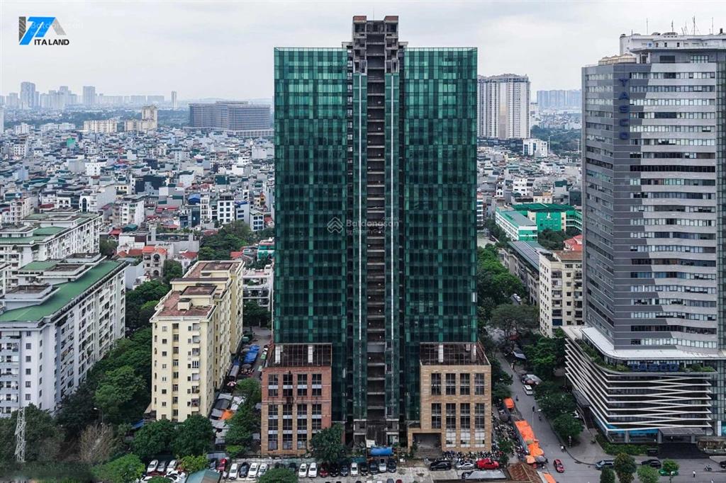 Cho thuê sàn văn phòng 486m2 tại apex tower, mặt đường phạm hùng