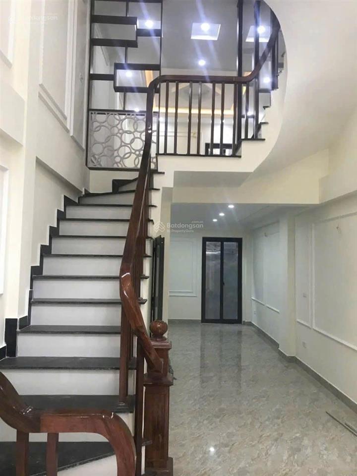 Bán nhà riêng 40m2, 6,95 tỷ tại giải phóng, hoàng mai, hà nội, hàng hiếm giá siêu hời 0988 913 ***