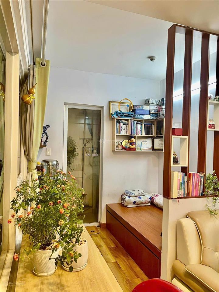 Bán gấp căn hộ 54m2, full nội thất, chỉ cần xách vali vào ở
