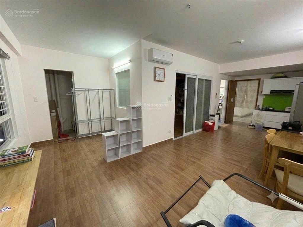 Bán gấp căn hộ ehome 54m2, full nội thất, giá chỉ 3,2 tỷ, tl