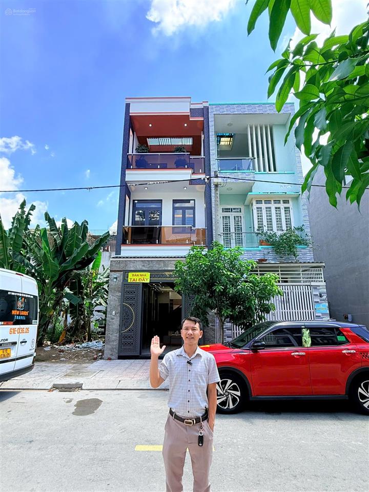 Nhà 1 trệt 2 lầu sát go dĩ an 60m giá 5tỷ2
