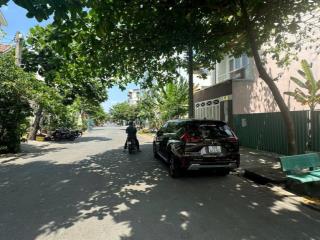 Cần bán lô đất siêu đẹp 2 mặt tiền đường 14 cực kỳ thông thoáng, khu vip hồng long, hiệp bình phước