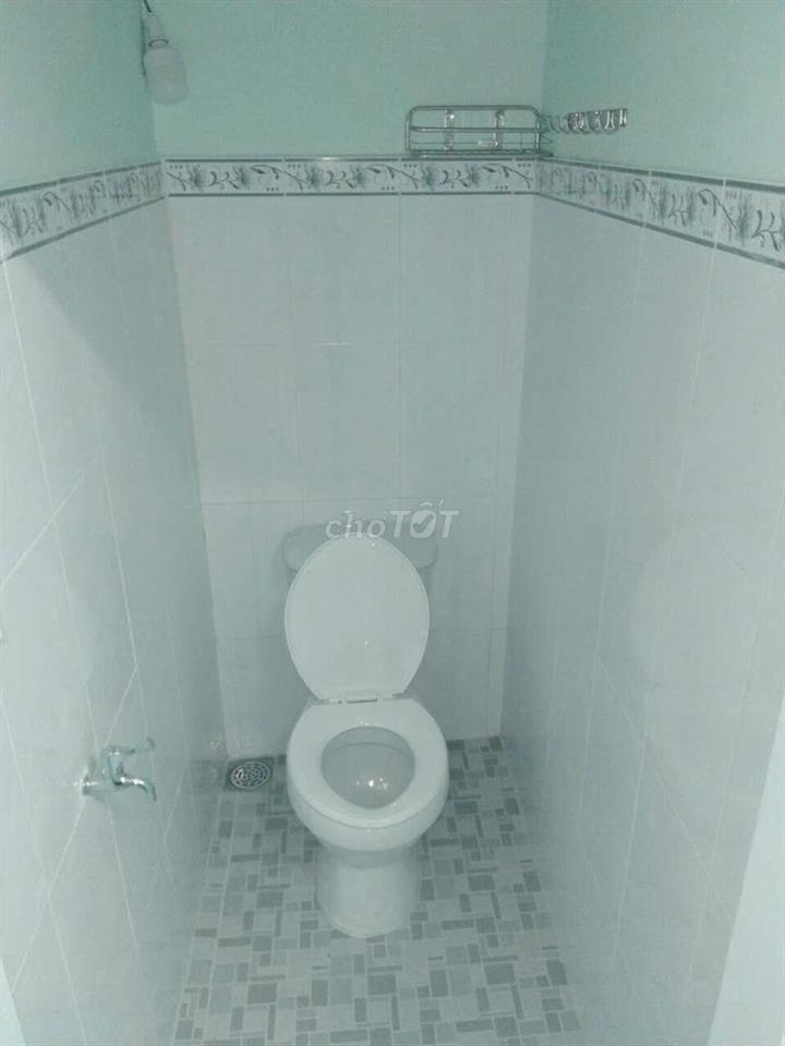Phòng trọ đường Dương Quảng Hàm - Gò Vấp, 12m2, giá 1.400.000đ/tháng