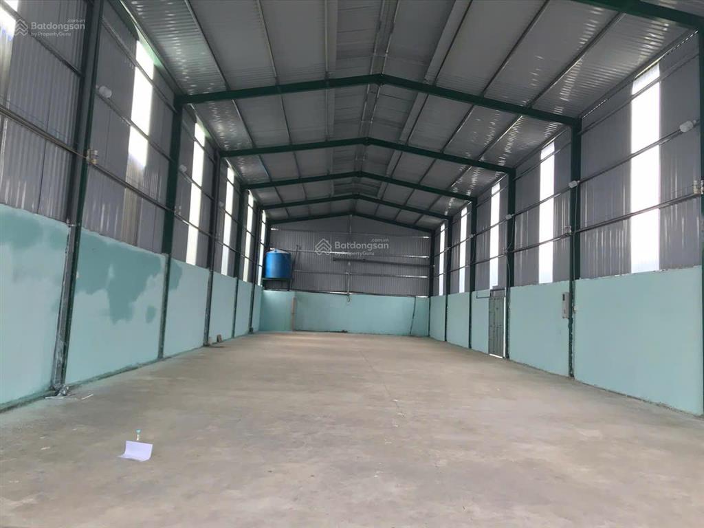 Cho thuê nhà xưởng xây sẵn, dt 420m2 điện 3 pha, gần cây xăng 75 đường đồng khởi,  0966 113 ***