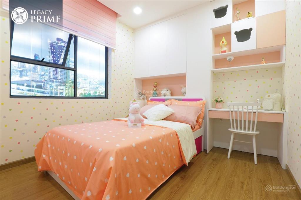 Bán gấp căn 1pn 42m2, sổ hồng riêng sẵn sang tên ngay, bank cho vay 80%, có hồ bơi, công viên
