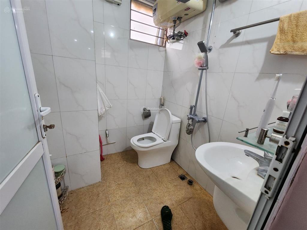 Chung cư 120 hoàng quốc việt  105m2 3pn đẹp long lanh, thêm ban công 35m2 đắm mình với thiên nhiên