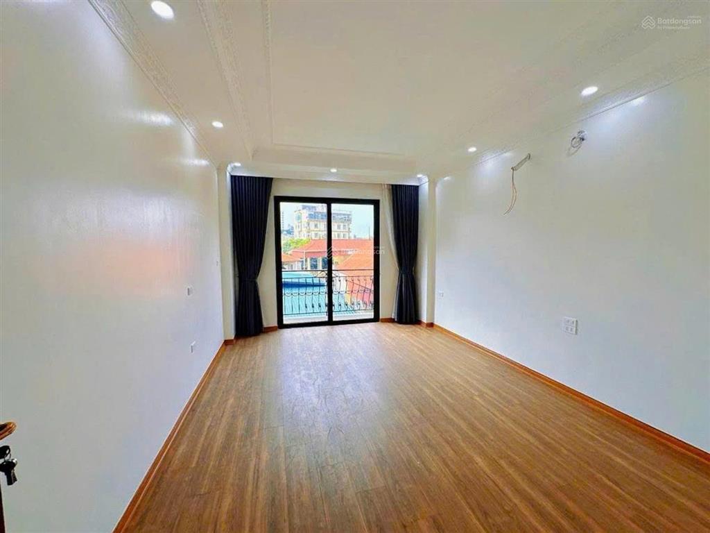 Bán nhà xuân đỉnh vừa ở vừa cho thuê dòng tiền 40tr/tháng, 6 tầng thang máy,suýt 16 tỷ