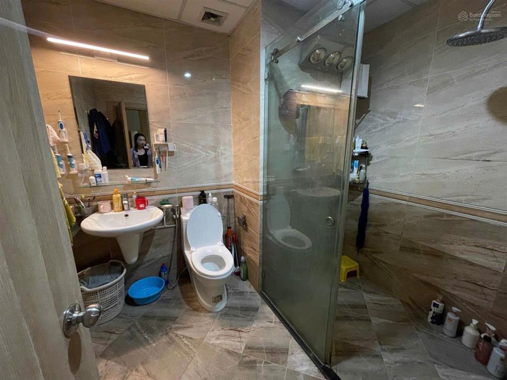 Bán căn cc lô góc tầng trung n04b t2 ngoại giao đoàn 103m siêu đẹp 12 tỷ