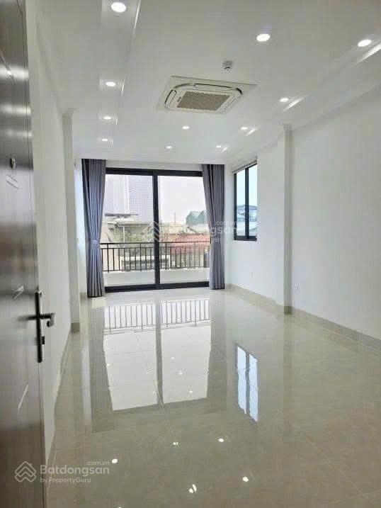 Cho thuê nhà 45m 6 tầng thang máy mặt phố trần quý kiên, cầu giấy giá 60tr/tháng