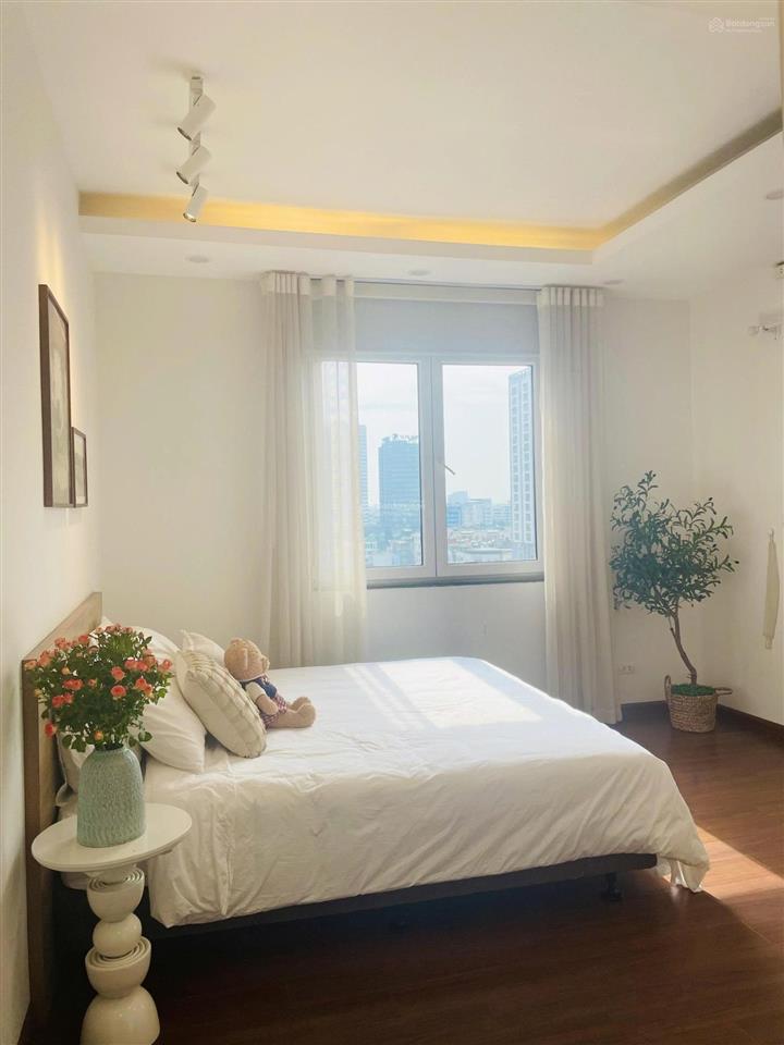 Cho thuê cc 3 ngủ 135m toà cc ct2a nghĩa đô  khu đô thị tây hồ tây giá 21tr/tháng