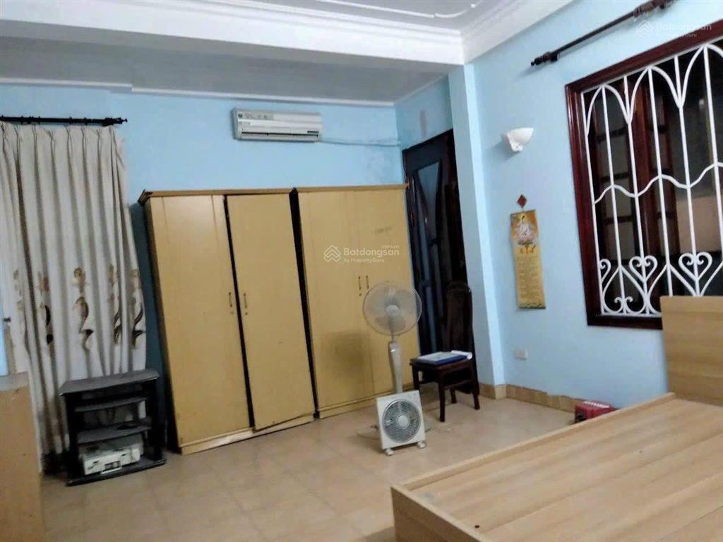 Cho thuê nhà 40m 5 tầng, 5 ngủ hoàng sâm, hoàng quốc việt giá 15tr/tháng full nội thất