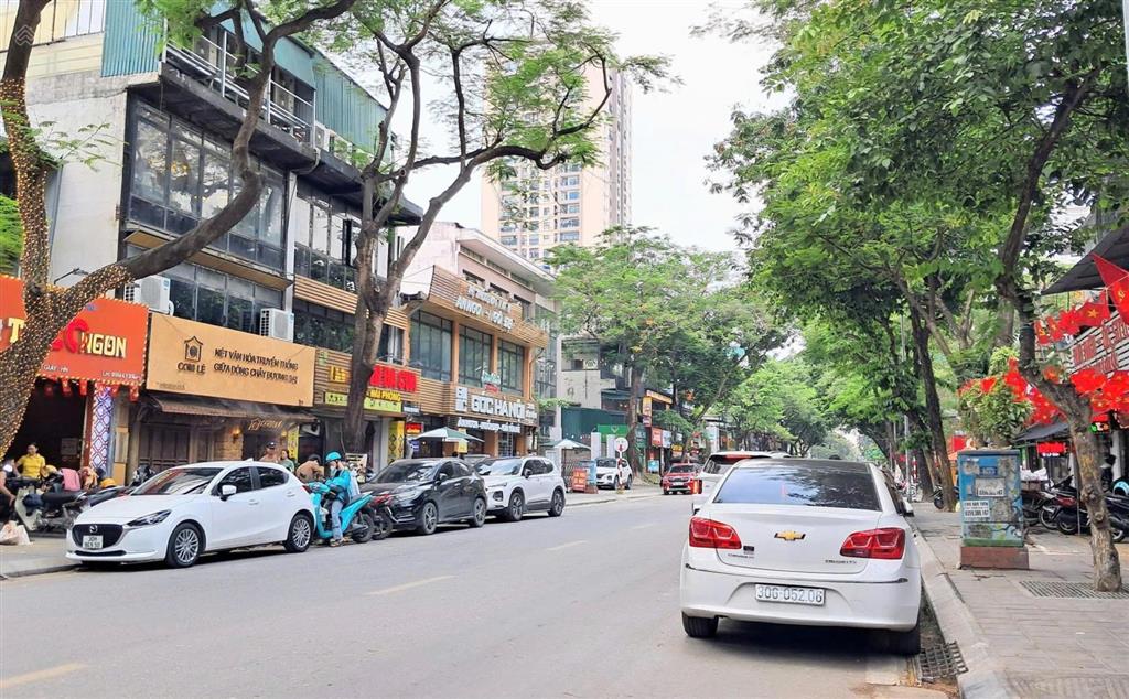 Cho thuê nhà mặt phố trần quốc hoàn, cầu giấy 35tr/tháng