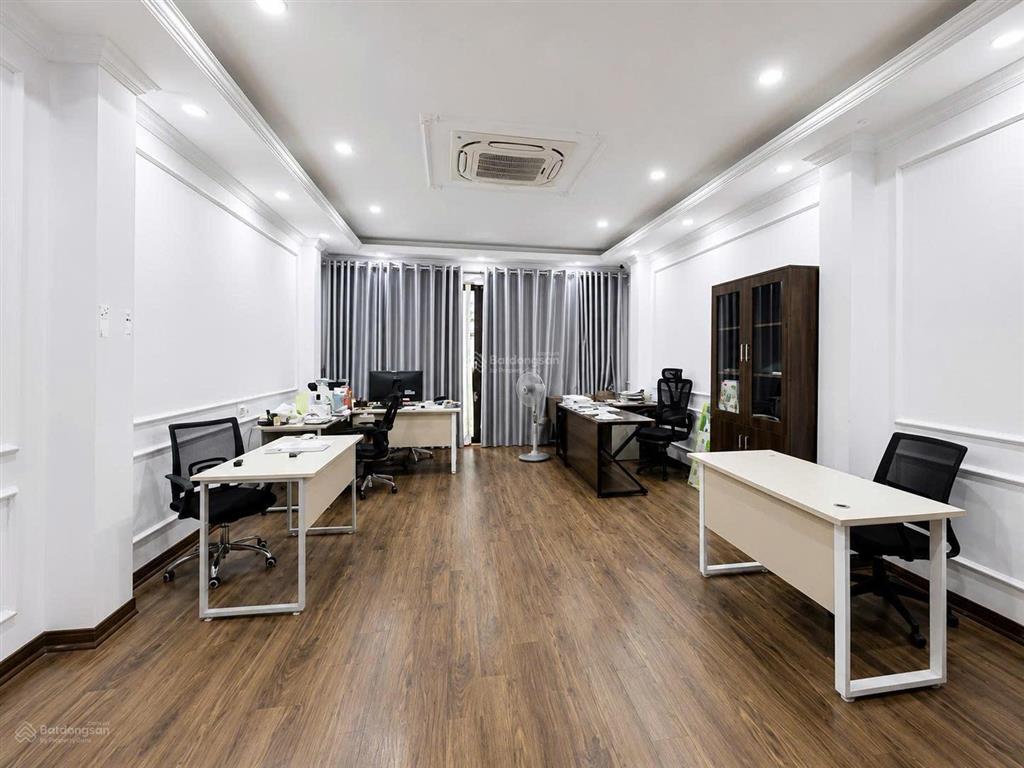 Cho thuê nhà 6 tầng thang máy, ngõ phạm tuấn tài, cầu giấy 35tr/tháng