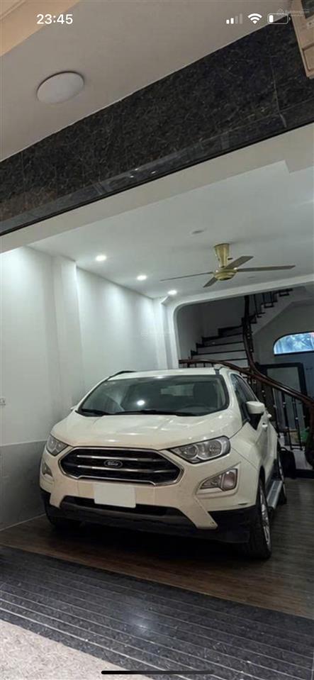 Cho thuê nhà 48m ngõ hoàng sâm, cầu giấy 5 tầng full đồ cực đẹp, ô tô ngủ trong nhà giá chỉ 25tr/th