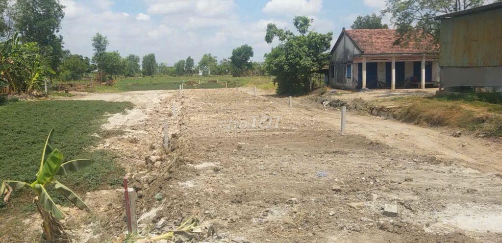 Bán lô đất 6x70m thổ cư Đức Hoà, Long An giá rẻ