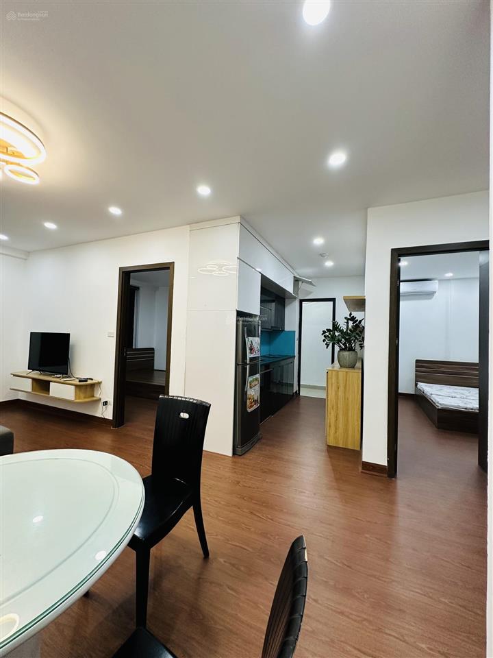 Cho thuê căn hộ 62m2 tại long biên