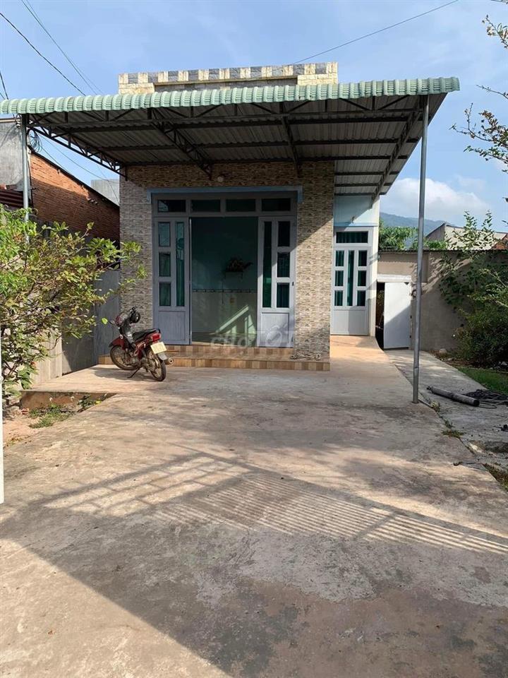 2 căn thổ cư có nhà đang cho thuê