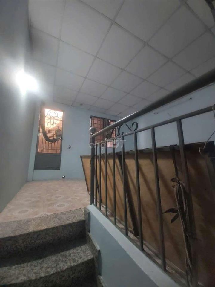 cho thuê nhà mặt tiền đường miếu gò xoài