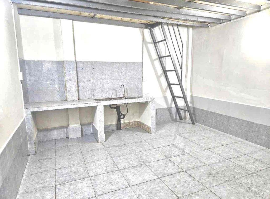 Như 1 căn nhà. Điện nước giá nhà nước. gần cityland Gò Vấp