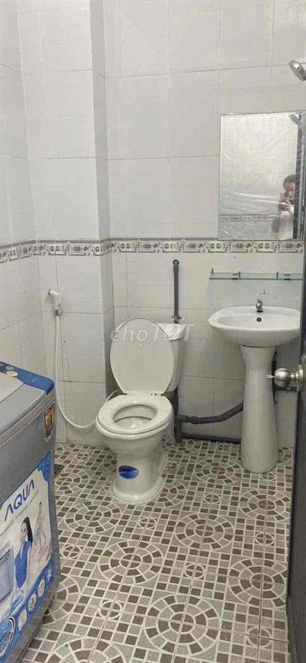 NHƯ 1 CĂN NHÀ CAO CẤP CHO 4 NGƯỜI.