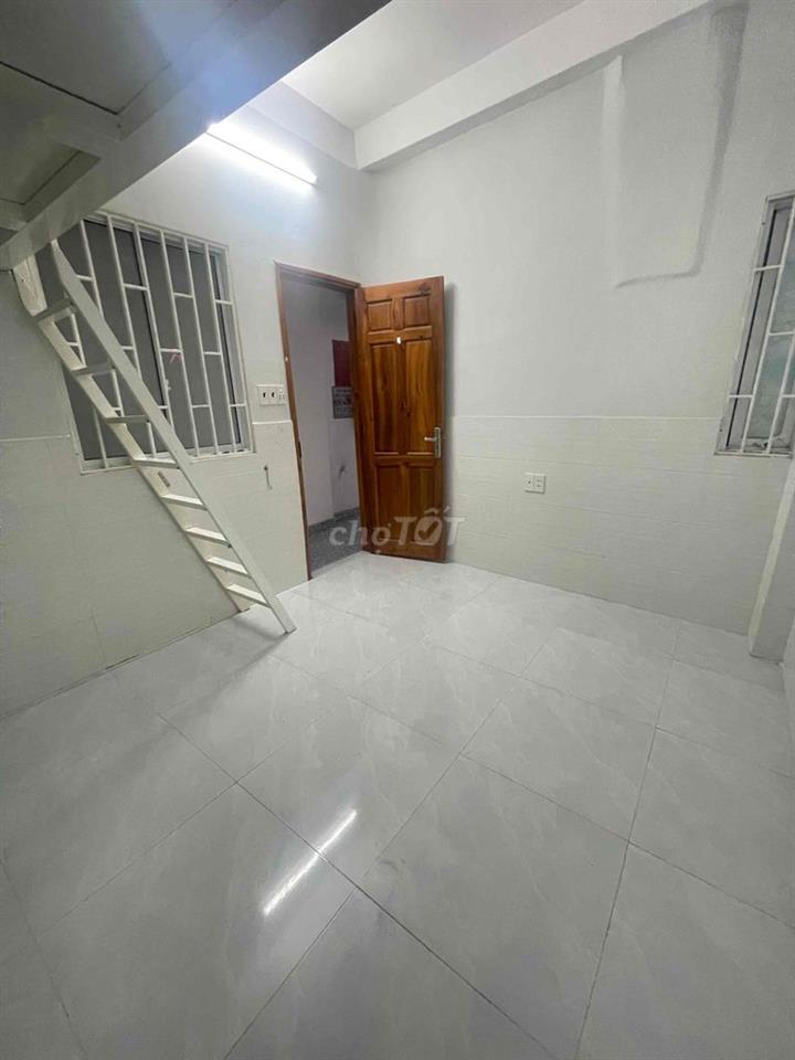 3tr7. Phòng VIP. Xài nước RO miễn phí.