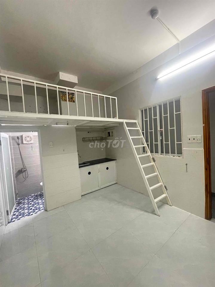3tr7. Phòng VIP. Xài nước RO miễn phí.