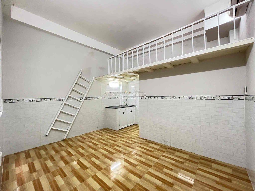 Chủ nhà tốt bụng, thân thiện. Lắp máy lọc nước RO cho khách