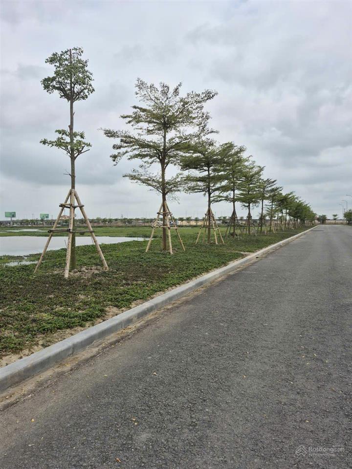 Chuyển nhượng 2000m2 tại vụ bản, nam định