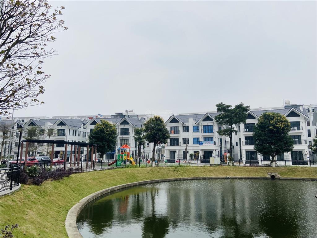 Bán shophouse chân đế chung cư hateco apollo, giá thỏa thuận, diện tích 214m2