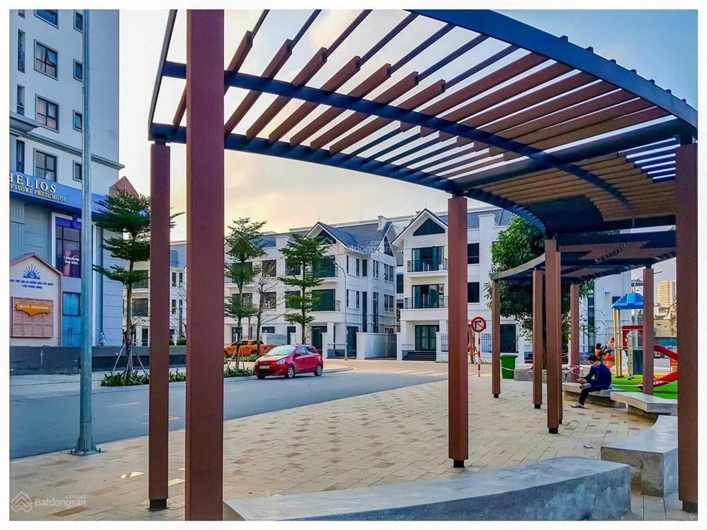 Chính chủ cho thuê mặt sàn thương mại chung cư hateco apollo, 3 toà đã ở kín  0934 364 ***