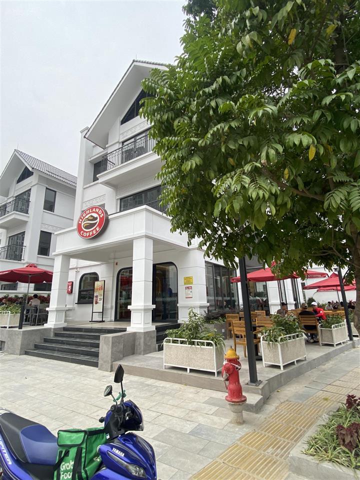 Chính chủ bán căn liền kề 78m2 đã hoàn thiện và đang cho thuê.  xem nhà em hùng 0934 364 ***