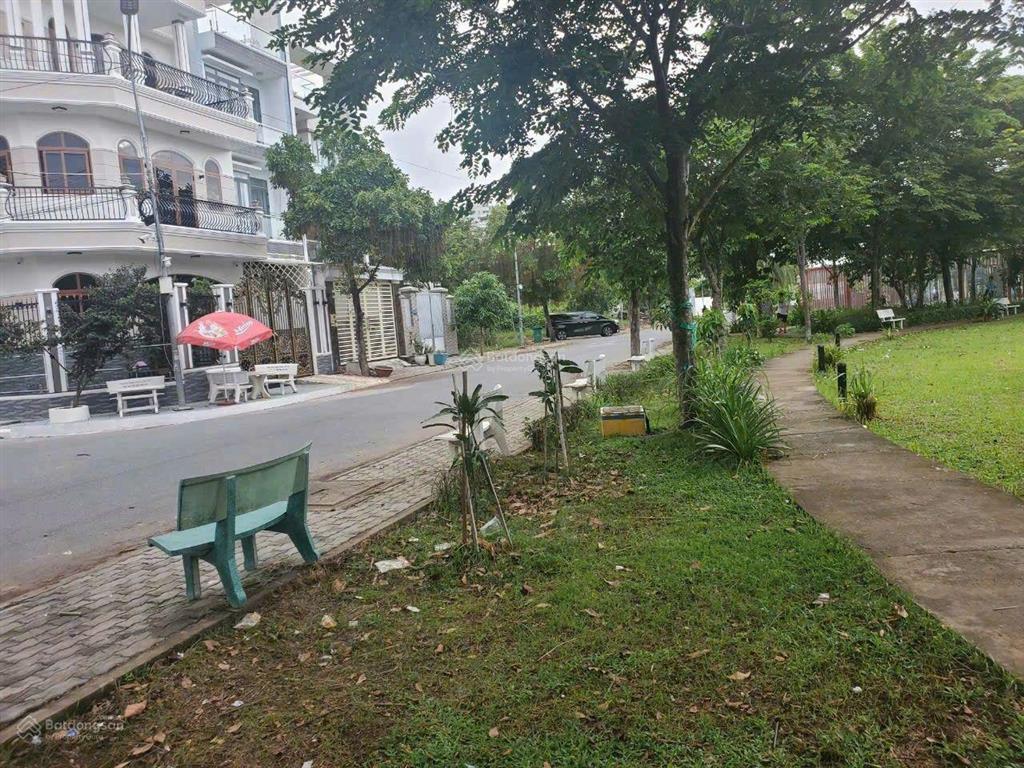 Hạ giá 300triệu. cần bán gấp nhà đẹp giá quá rẻ luôn kdc anh tuấn green riverside. giá chỉ 7.75 tỷ