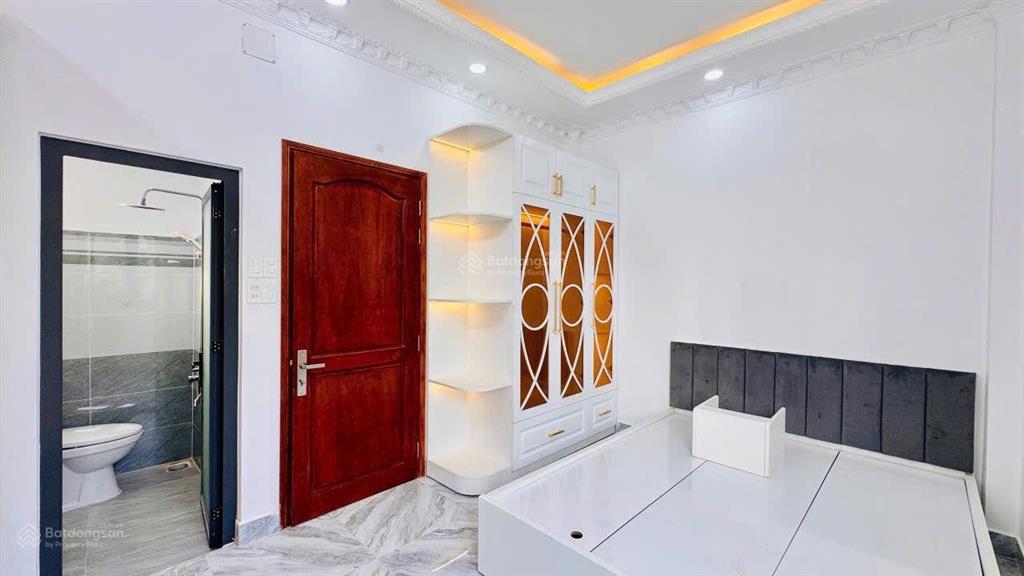 Bán nhà đẹp mới xây 100%, hẻm xe hơi, 4 tầng. dt 4x19m. huỳnh tấn phát. t nhà bè. giá 5.9 tỷ