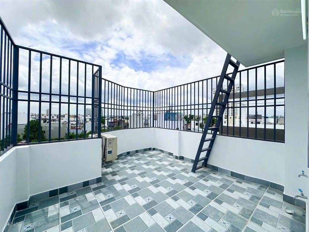 Bán nhà đẹp mới xây 100%, hẻm xe hơi, 4 tầng. dt 4x19m. huỳnh tấn phát. t nhà bè. giá 5.9 tỷ