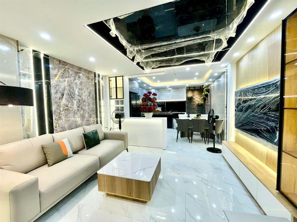 Bán nhà đẹp 4 tầng hẻm xe hơi huỳnh thị đồng, tt nhà bè. dt 4x17m. giá 6.68 tỷ