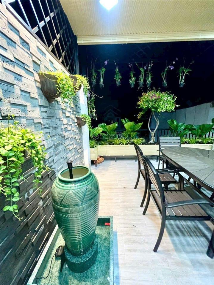 Bán nhà đẹp 4 tầng hẻm xe hơi huỳnh thị đồng, tt nhà bè. dt 4x17m. giá 6.68 tỷ