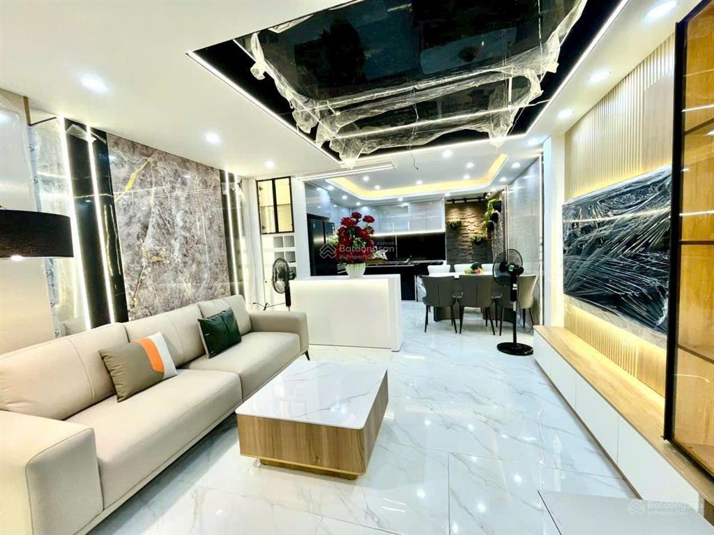 Bán nhà đẹp 4 tầng hẻm xe hơi huỳnh thị đồng, tt nhà bè. dt 4x17m. giá 6.68 tỷ